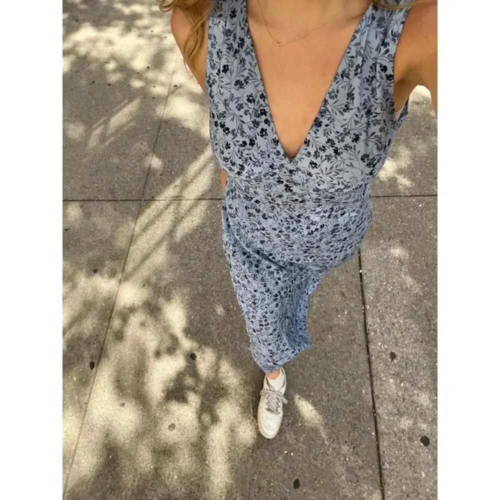 Madewell Light Blue Floral V-Neck Maxi Dress